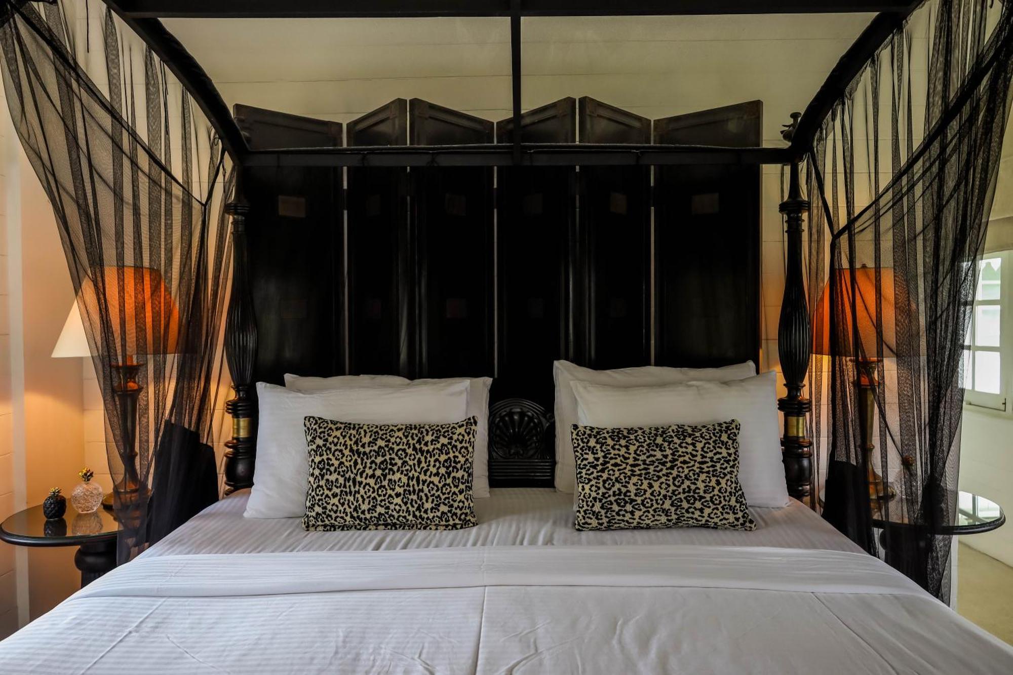 The Flame Tree Estate & Hotel Kandy Ruang foto