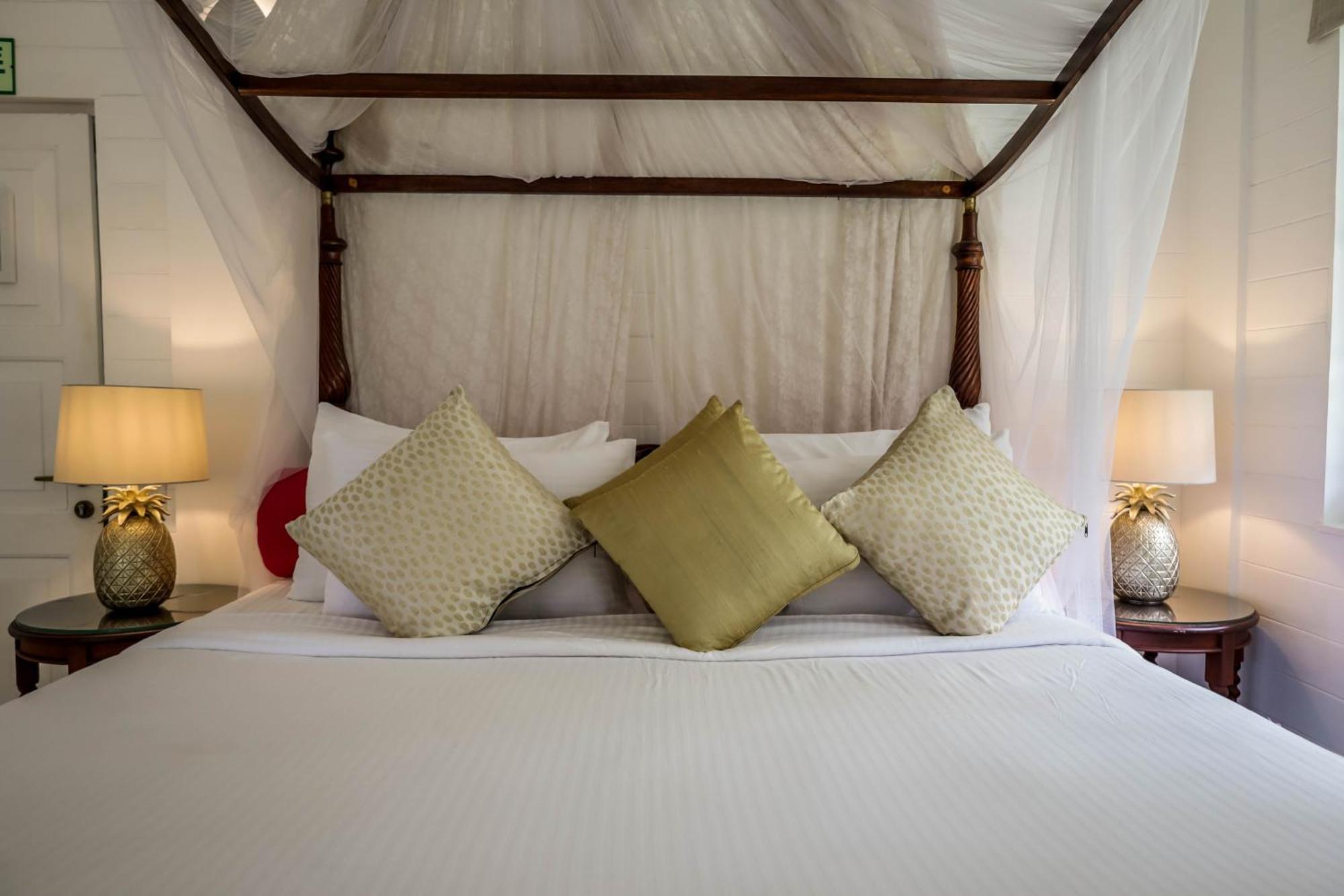 The Flame Tree Estate & Hotel Kandy Ruang foto